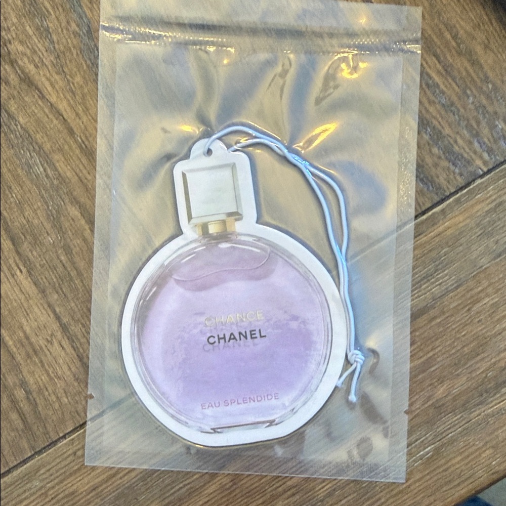 CHANEL Chance Eau Splendide Air Freshener - Light Purple & White